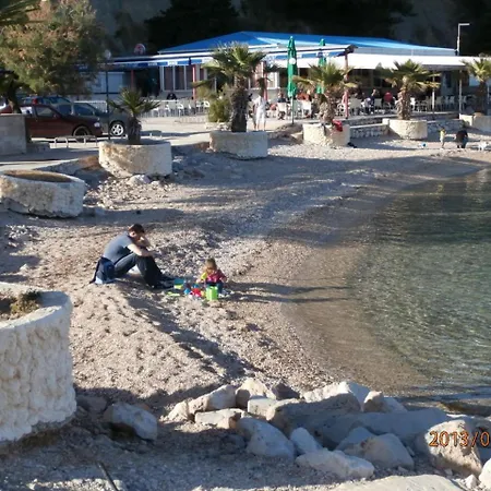 Mia-beach In Апартаменти *