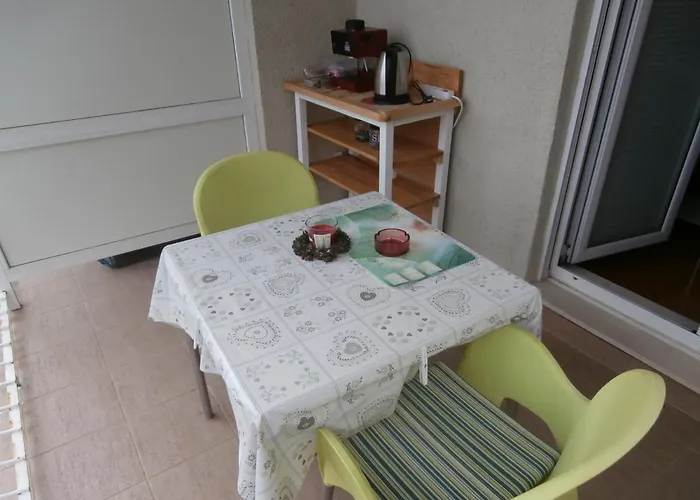 Mia-beach In * Спліт